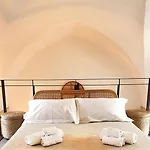 Acqua Apartment